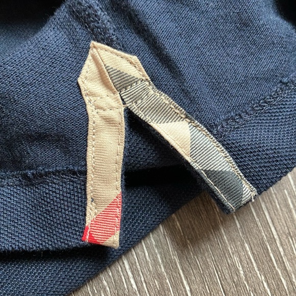 Burberry - Picture 13 of 16